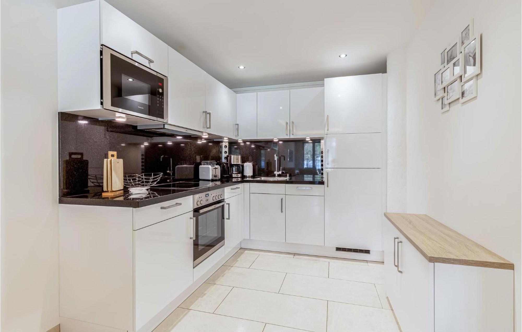 Junior Apartment บินซ์ ภายนอก รูปภาพ